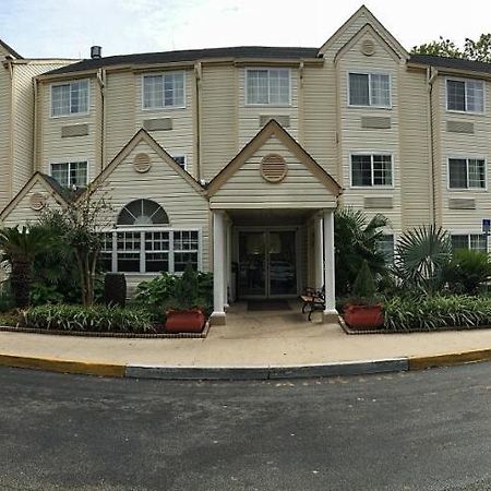 Hometown Inn & Suites Jacksonville Butler Blvd./Southpoint エクステリア 写真